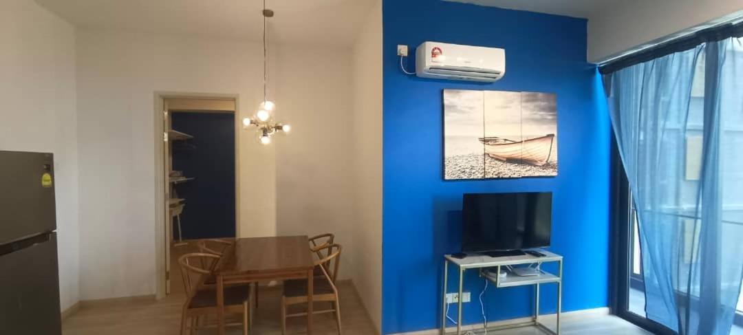 Cube8Teen Apartment Johor Bahru Luaran gambar